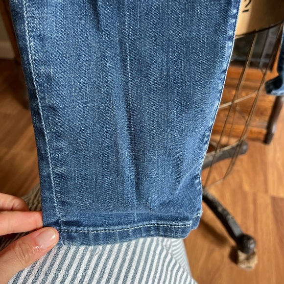 Anthropologie Pilco jeans size 28” - Picture 2 of 8